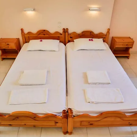 Yiannis Agios Georgios Pagoi Corfu Holiday home *